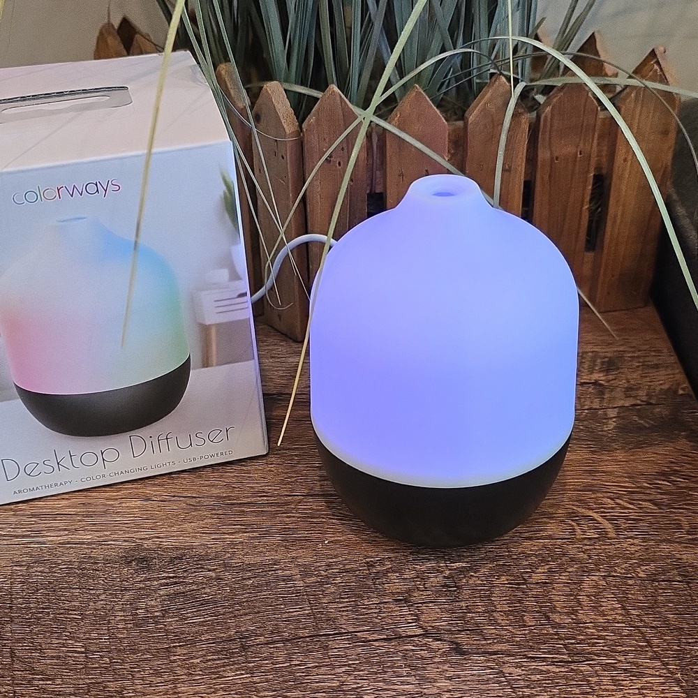 Colorways Desktop Mini Diffuser With Color Changing Lights - Picture 3 of 7